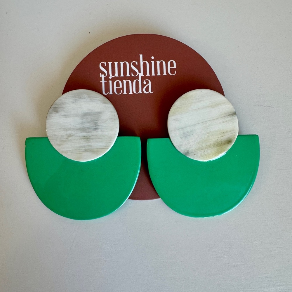 Sunshine Tienda Earrings